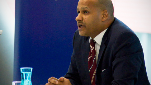 Prof Mohamedou in Vienna to lecture on ISIS at the Institute for Human Sciences